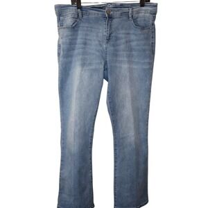 Wallflower‎ Jeans.  Size 17. Distressed, Embroidered Pockets.
